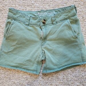 VINTAGE AMERICAN EAGLE green shorts